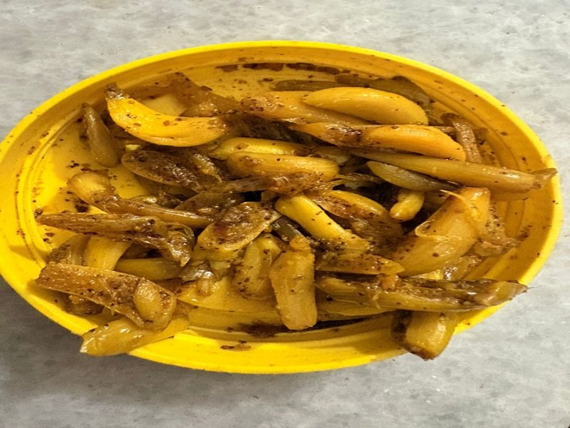 Premium Garlic Pickle